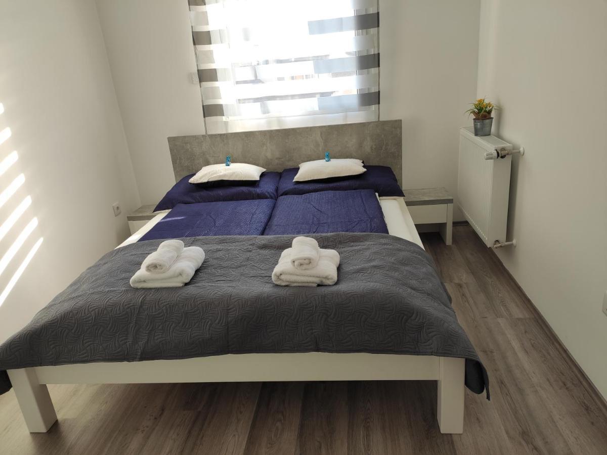 Bajcsy Apartment Debrecen Ngoại thất bức ảnh