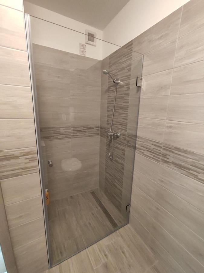 Bajcsy Apartment Debrecen Ngoại thất bức ảnh