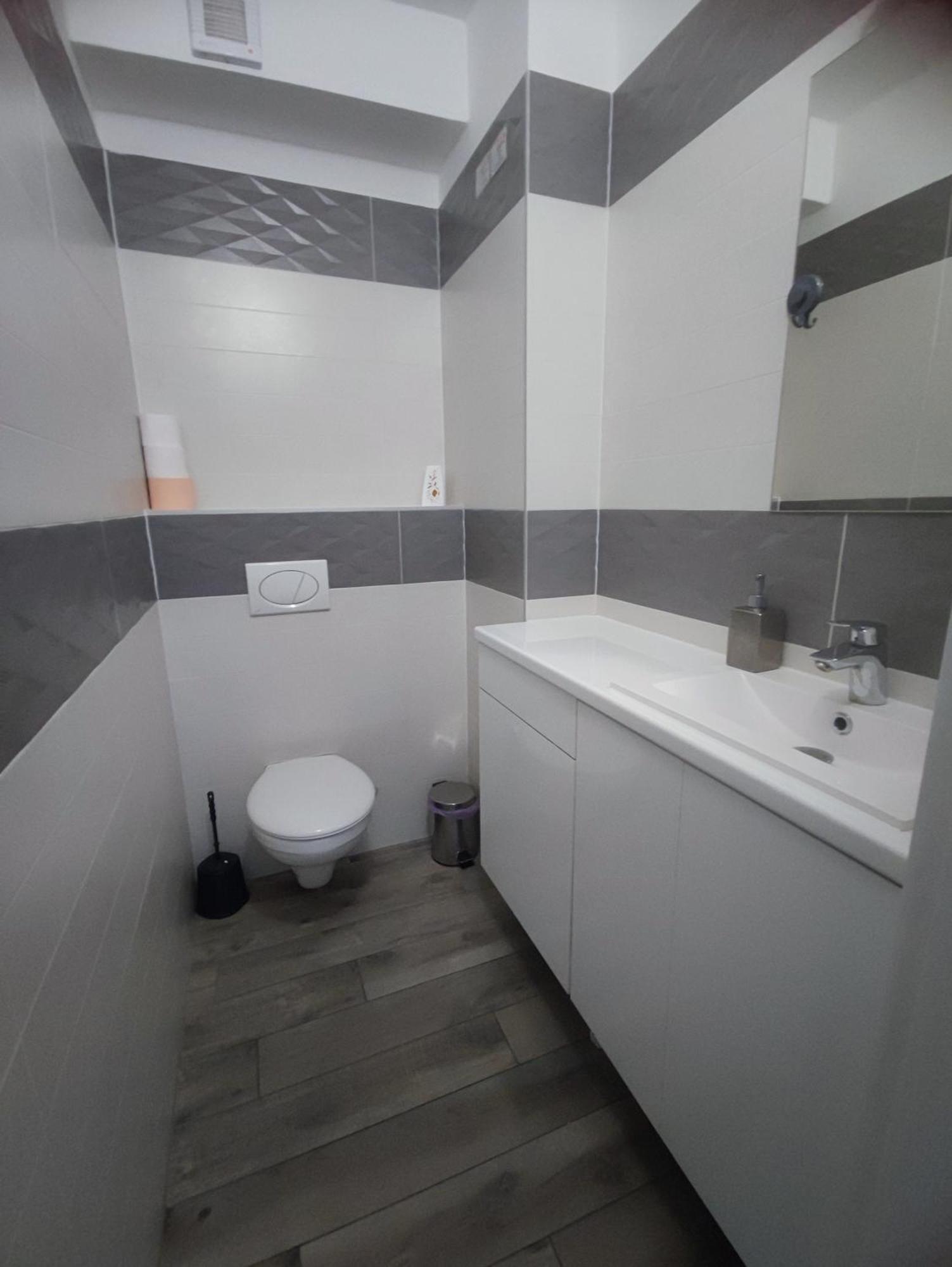 Bajcsy Apartment Debrecen Ngoại thất bức ảnh
